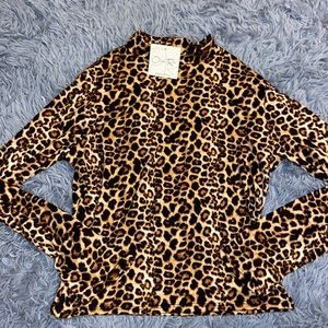 NWT Cheetah Print Mockneck